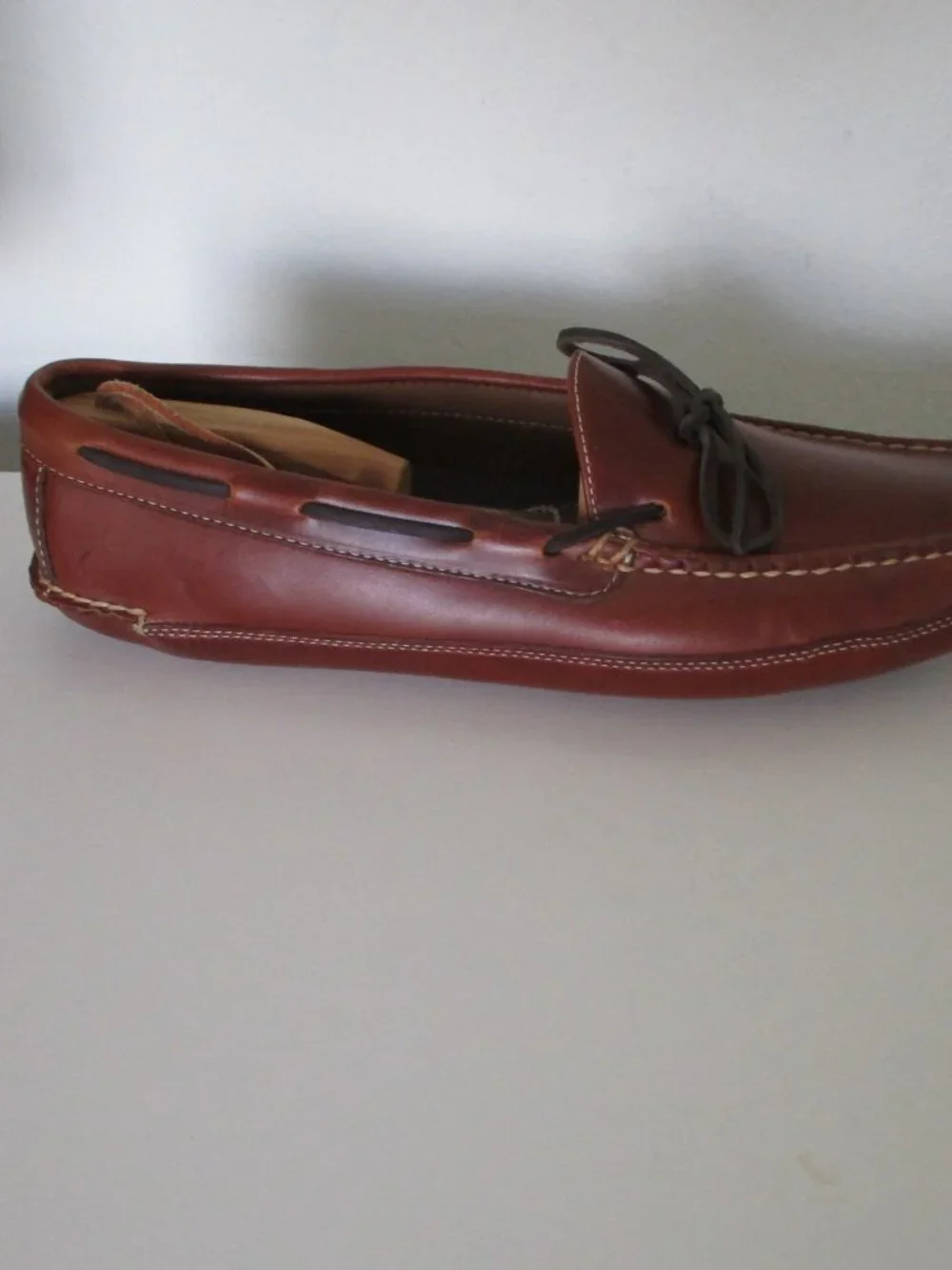 L.L. Bean Mens Cognac Leather Moccasin Slipper NWOB - Size 12M